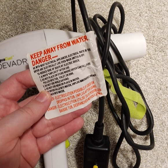 Deva curl hair dryer - Picture 7 of 9